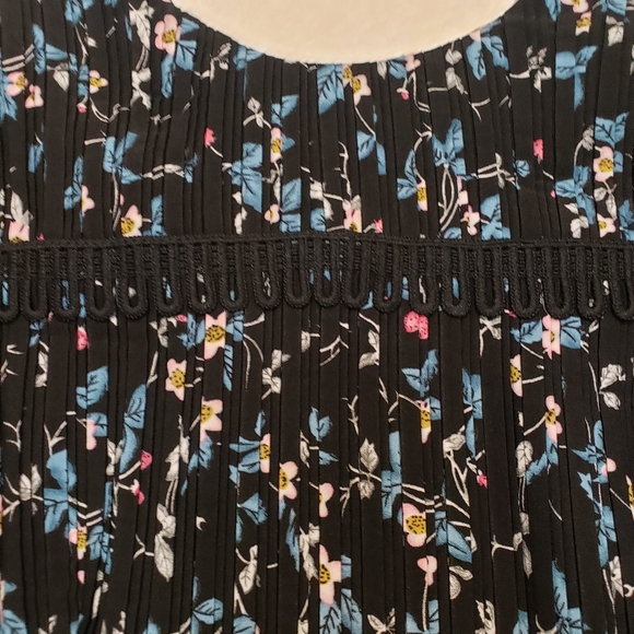 NEW CHELSEA 28 FLORAL DRESS...SIZE:L - Picture 10 of 15